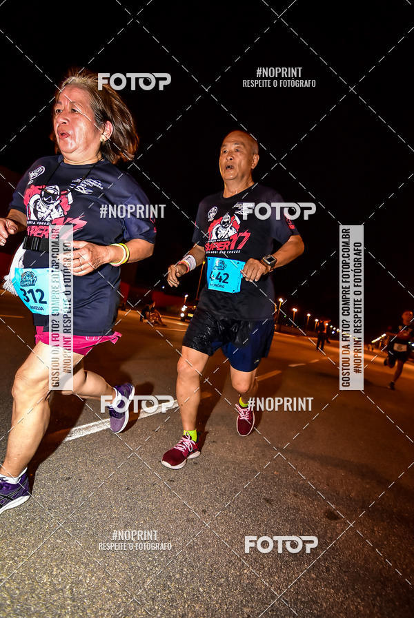 Buy your photos of the event1 Corrida Noturna Super 17 - Etapa Mogi das Cruzes on Fotop