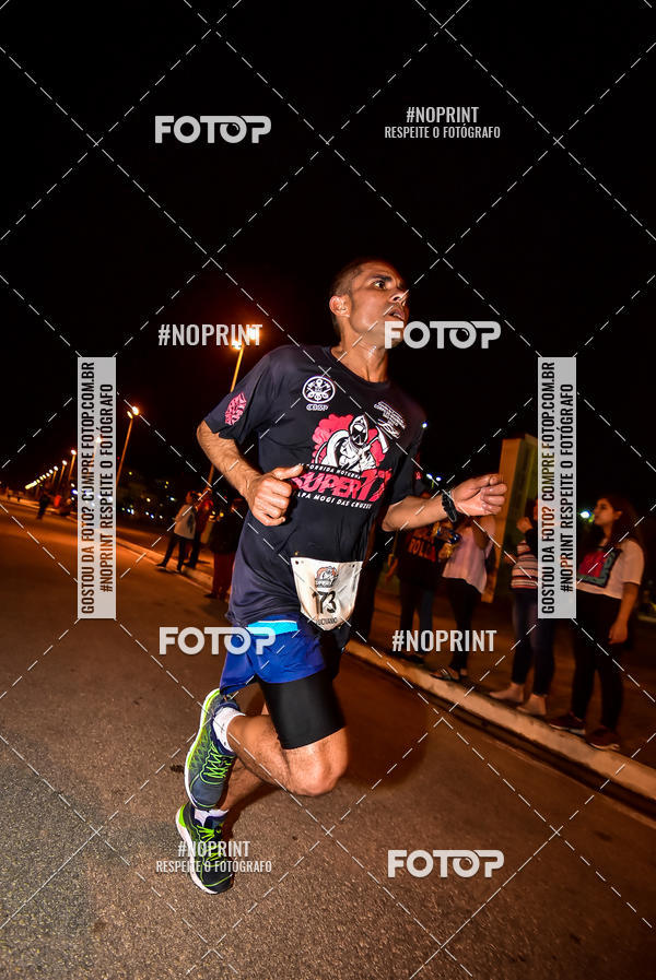 Buy your photos of the event1 Corrida Noturna Super 17 - Etapa Mogi das Cruzes on Fotop