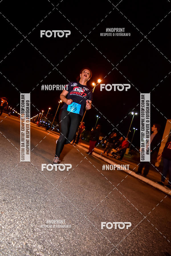 Buy your photos of the event1 Corrida Noturna Super 17 - Etapa Mogi das Cruzes on Fotop