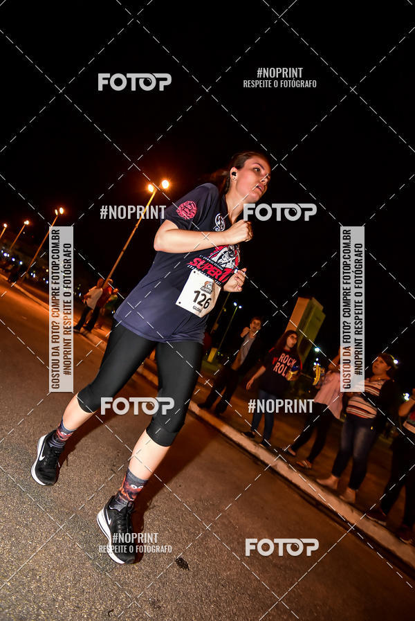 Buy your photos of the event1 Corrida Noturna Super 17 - Etapa Mogi das Cruzes on Fotop