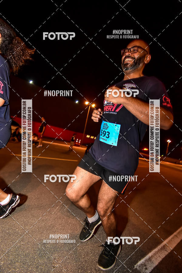 Buy your photos of the event1 Corrida Noturna Super 17 - Etapa Mogi das Cruzes on Fotop