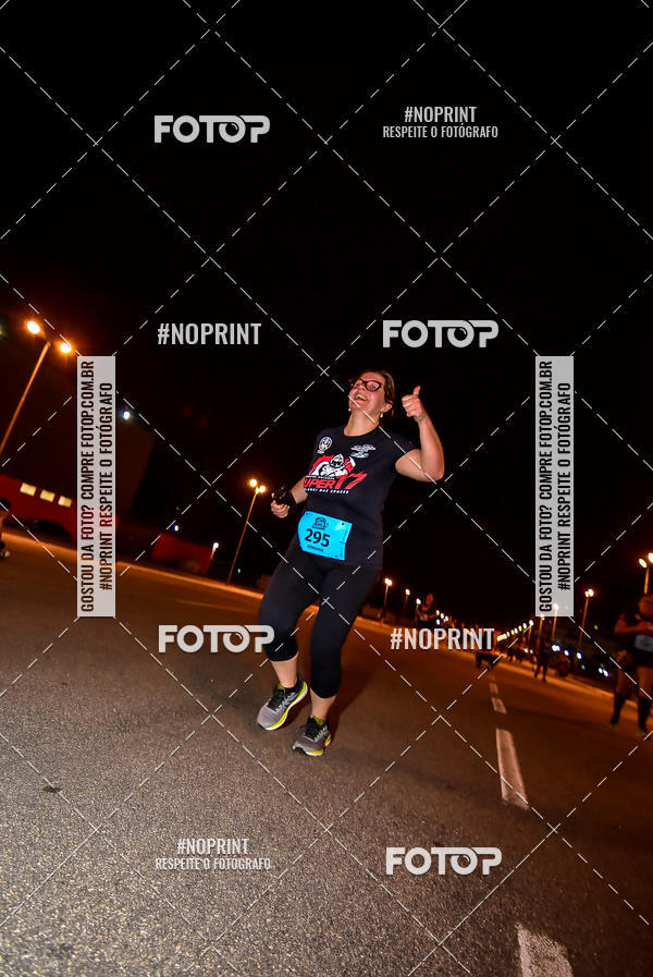 Buy your photos of the event1 Corrida Noturna Super 17 - Etapa Mogi das Cruzes on Fotop