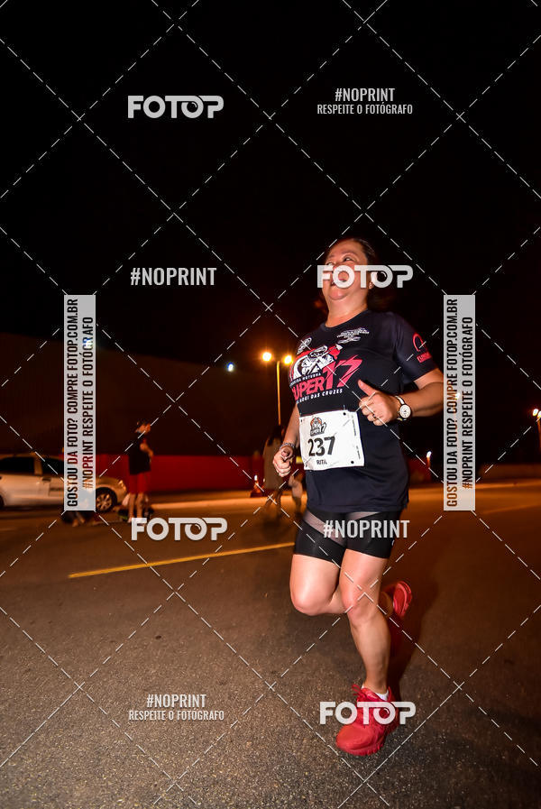 Buy your photos of the event1 Corrida Noturna Super 17 - Etapa Mogi das Cruzes on Fotop