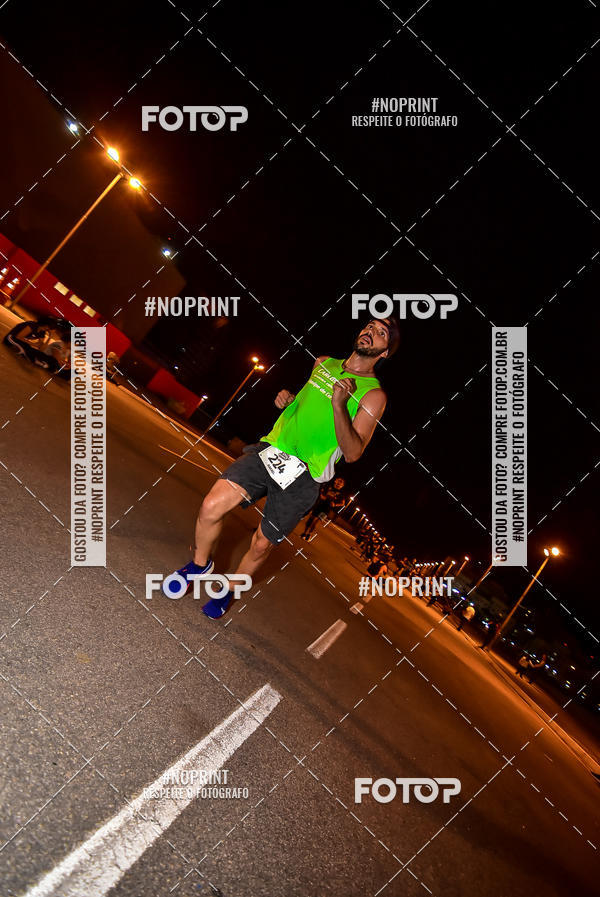 Buy your photos of the event1 Corrida Noturna Super 17 - Etapa Mogi das Cruzes on Fotop