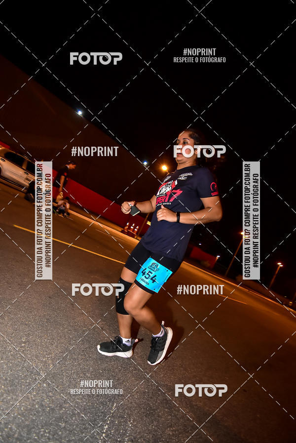 Buy your photos of the event1 Corrida Noturna Super 17 - Etapa Mogi das Cruzes on Fotop