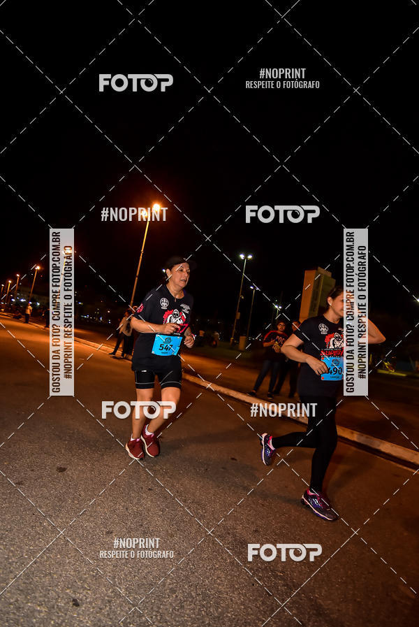 Buy your photos of the event1 Corrida Noturna Super 17 - Etapa Mogi das Cruzes on Fotop