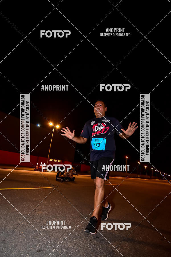 Buy your photos of the event1 Corrida Noturna Super 17 - Etapa Mogi das Cruzes on Fotop