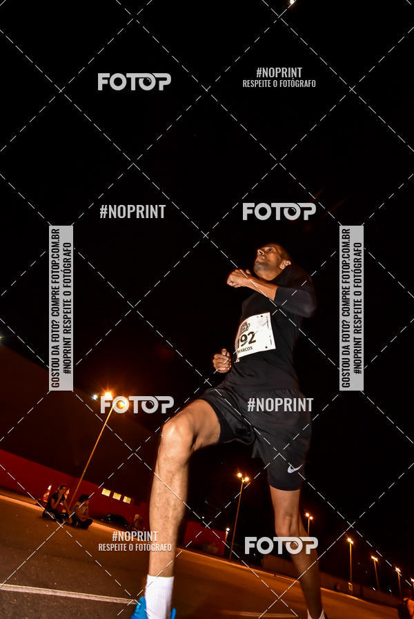 Buy your photos of the event1 Corrida Noturna Super 17 - Etapa Mogi das Cruzes on Fotop