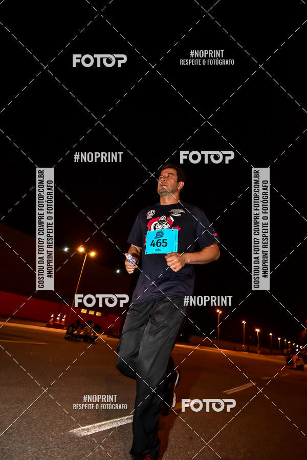 Buy your photos of the event1 Corrida Noturna Super 17 - Etapa Mogi das Cruzes on Fotop