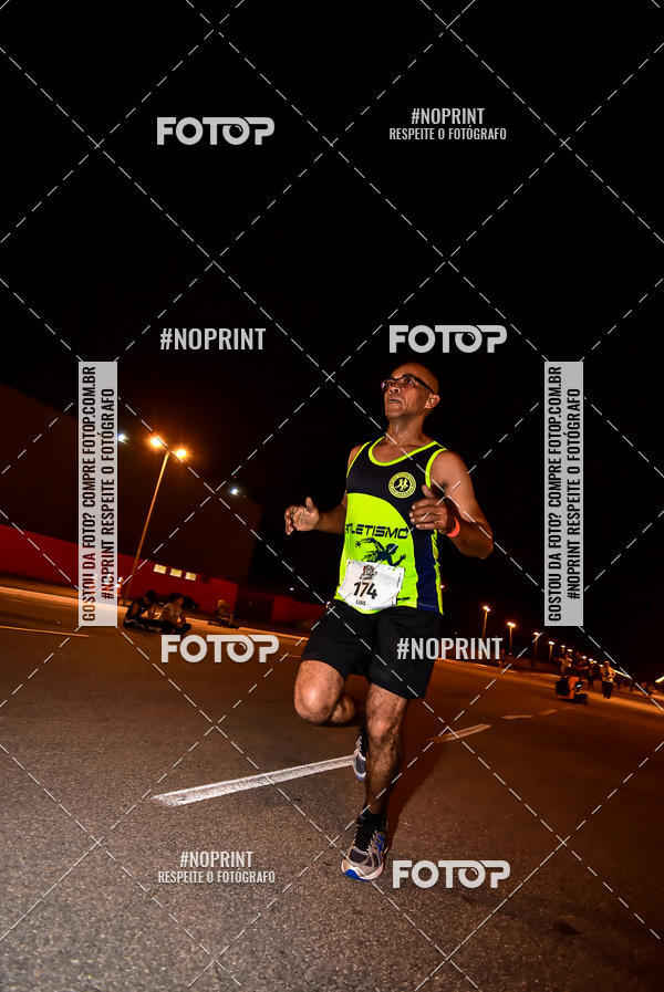 Buy your photos of the event1 Corrida Noturna Super 17 - Etapa Mogi das Cruzes on Fotop