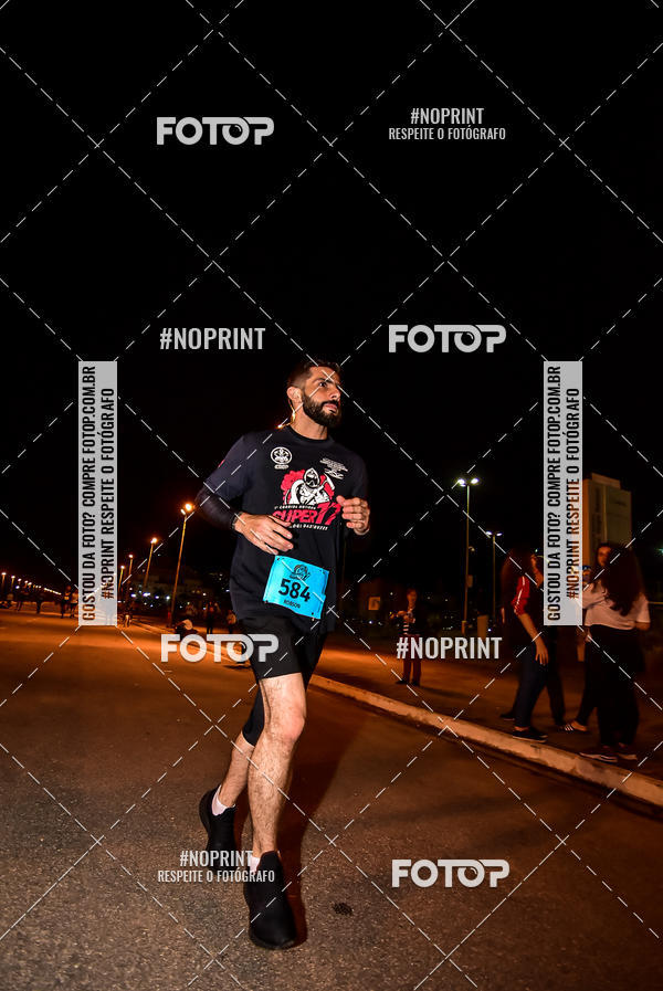 Buy your photos of the event1 Corrida Noturna Super 17 - Etapa Mogi das Cruzes on Fotop