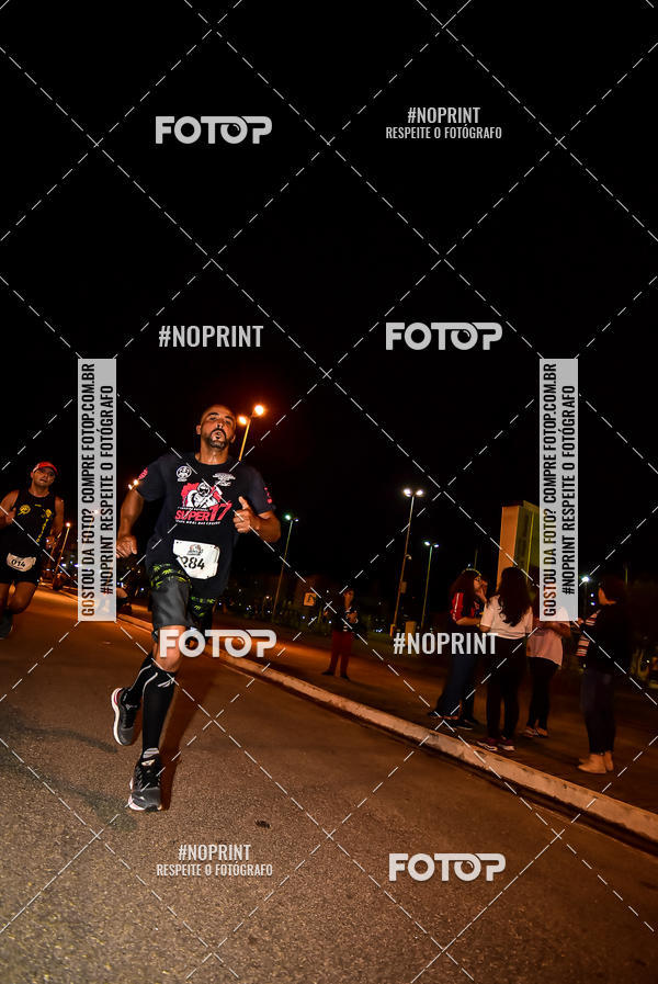 Buy your photos of the event1 Corrida Noturna Super 17 - Etapa Mogi das Cruzes on Fotop
