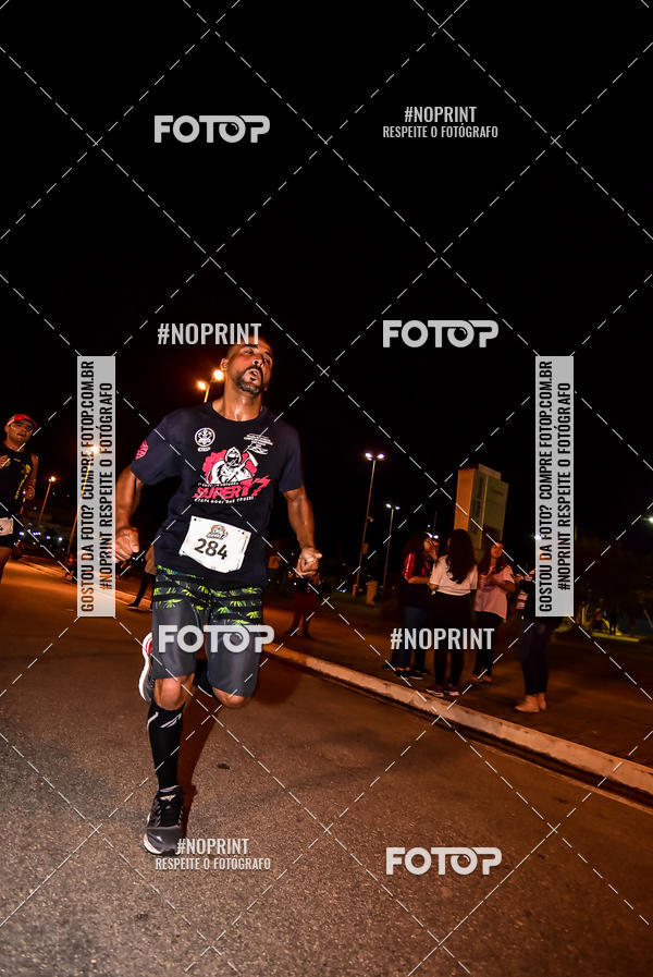 Buy your photos of the event1 Corrida Noturna Super 17 - Etapa Mogi das Cruzes on Fotop