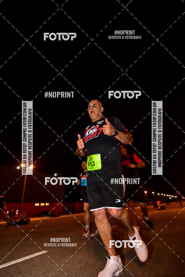 Buy your photos of the event1 Corrida Noturna Super 17 - Etapa Mogi das Cruzes on Fotop