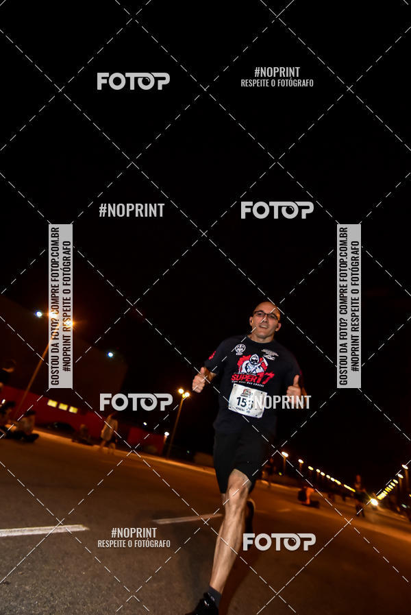 Buy your photos of the event1 Corrida Noturna Super 17 - Etapa Mogi das Cruzes on Fotop