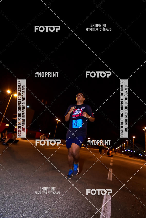 Buy your photos of the event1 Corrida Noturna Super 17 - Etapa Mogi das Cruzes on Fotop
