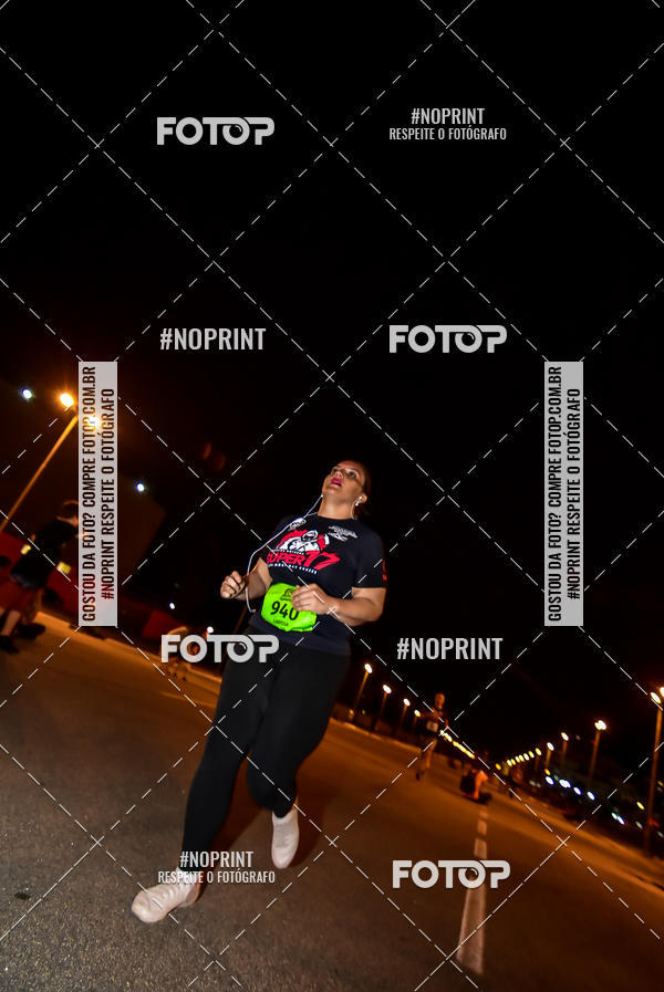 Buy your photos of the event1 Corrida Noturna Super 17 - Etapa Mogi das Cruzes on Fotop