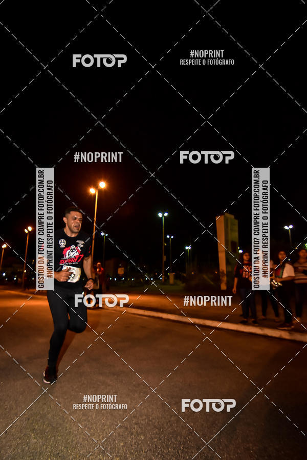 Buy your photos of the event1 Corrida Noturna Super 17 - Etapa Mogi das Cruzes on Fotop