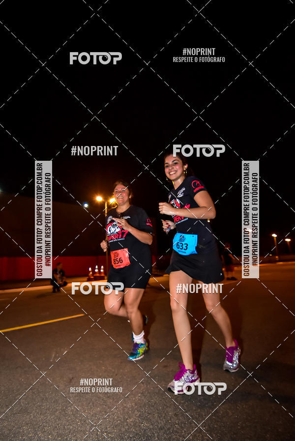 Buy your photos of the event1 Corrida Noturna Super 17 - Etapa Mogi das Cruzes on Fotop