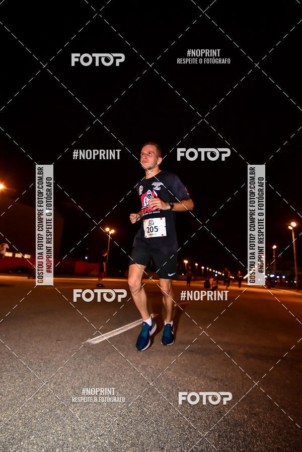 Buy your photos of the event1 Corrida Noturna Super 17 - Etapa Mogi das Cruzes on Fotop