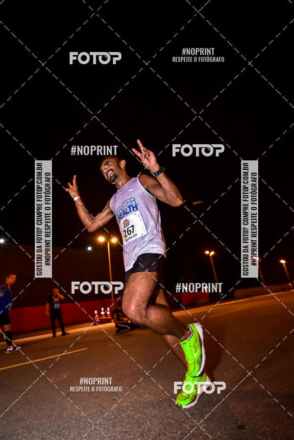 Buy your photos of the event1 Corrida Noturna Super 17 - Etapa Mogi das Cruzes on Fotop