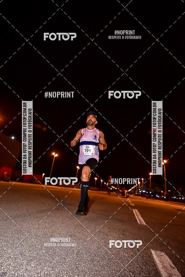 Buy your photos of the event1 Corrida Noturna Super 17 - Etapa Mogi das Cruzes on Fotop