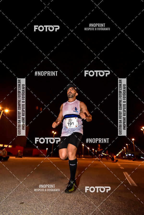 Buy your photos of the event1 Corrida Noturna Super 17 - Etapa Mogi das Cruzes on Fotop