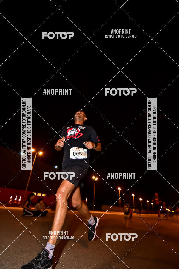 Buy your photos of the event1 Corrida Noturna Super 17 - Etapa Mogi das Cruzes on Fotop