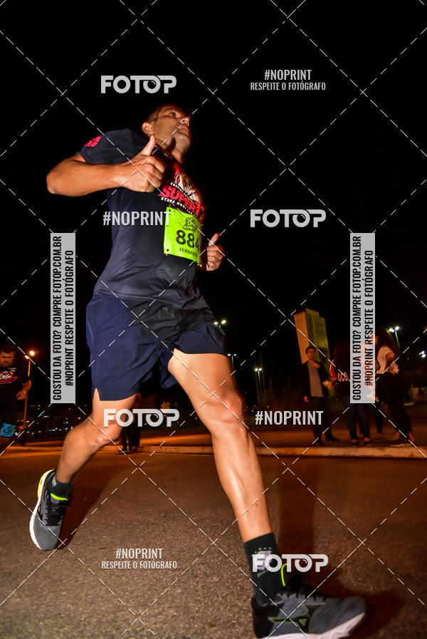 Buy your photos of the event1 Corrida Noturna Super 17 - Etapa Mogi das Cruzes on Fotop