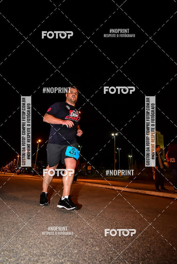 Buy your photos of the event1 Corrida Noturna Super 17 - Etapa Mogi das Cruzes on Fotop