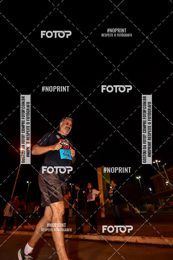 Buy your photos of the event1 Corrida Noturna Super 17 - Etapa Mogi das Cruzes on Fotop