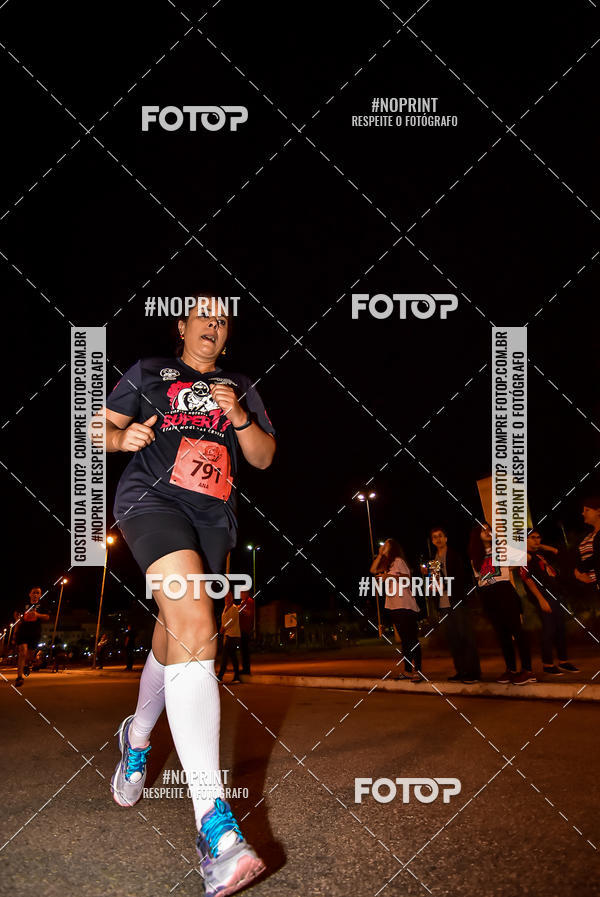 Buy your photos of the event1 Corrida Noturna Super 17 - Etapa Mogi das Cruzes on Fotop