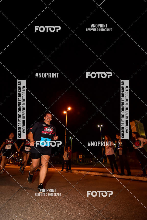 Buy your photos of the event1 Corrida Noturna Super 17 - Etapa Mogi das Cruzes on Fotop