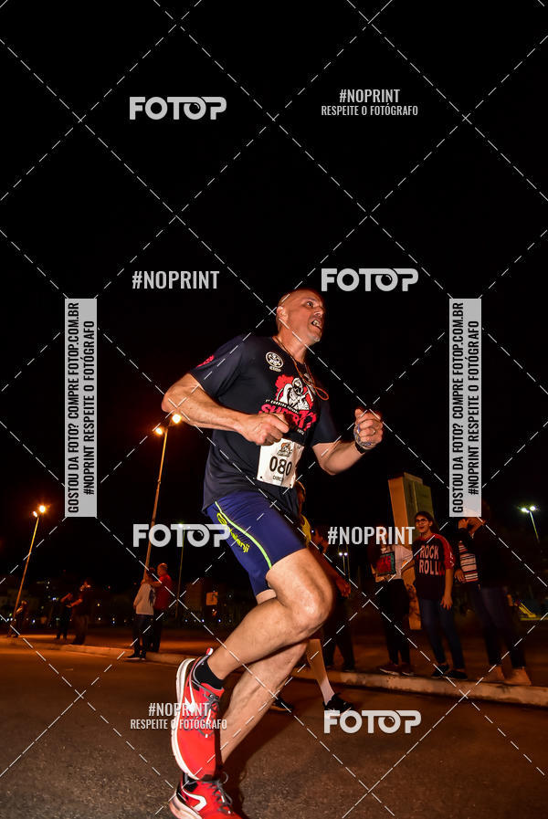 Buy your photos of the event1 Corrida Noturna Super 17 - Etapa Mogi das Cruzes on Fotop