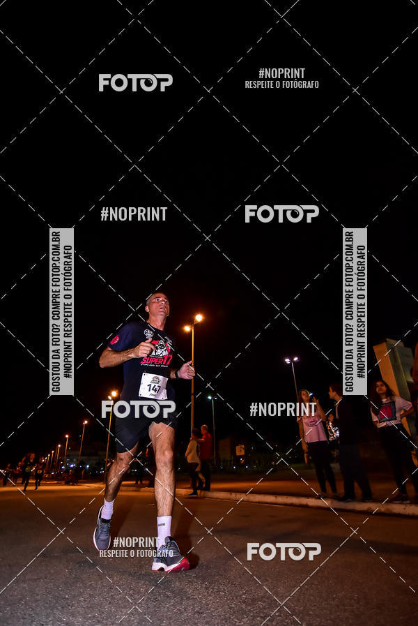 Buy your photos of the event1 Corrida Noturna Super 17 - Etapa Mogi das Cruzes on Fotop