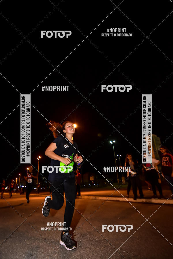Buy your photos of the event1 Corrida Noturna Super 17 - Etapa Mogi das Cruzes on Fotop