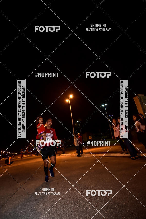 Buy your photos of the event1 Corrida Noturna Super 17 - Etapa Mogi das Cruzes on Fotop