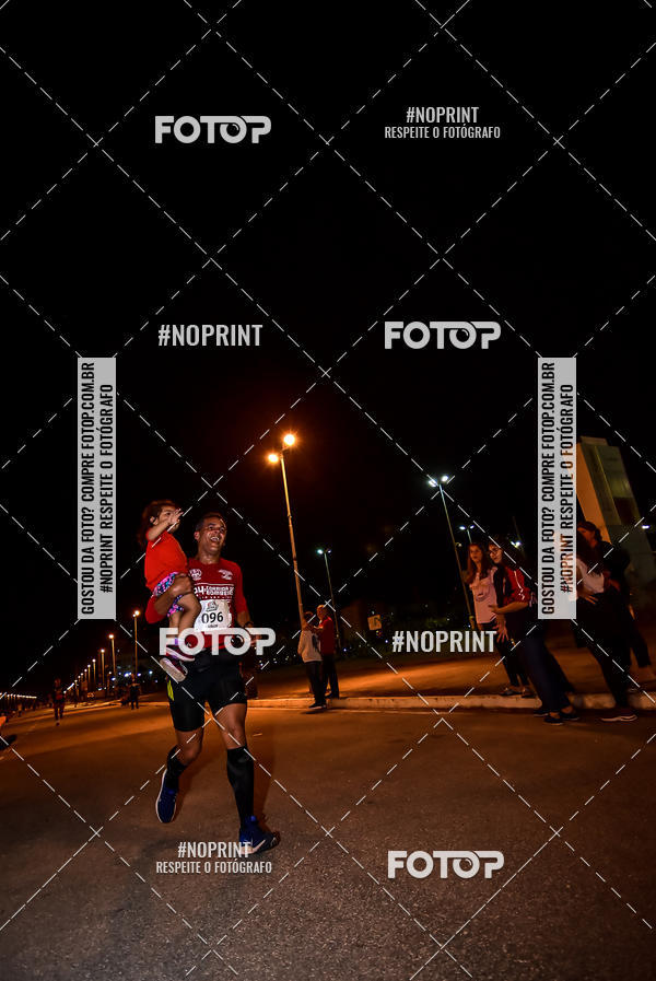 Buy your photos of the event1 Corrida Noturna Super 17 - Etapa Mogi das Cruzes on Fotop