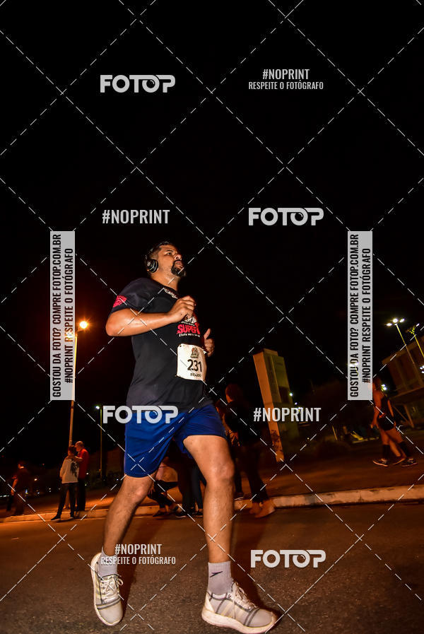 Buy your photos of the event1 Corrida Noturna Super 17 - Etapa Mogi das Cruzes on Fotop