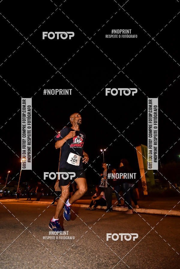Buy your photos of the event1 Corrida Noturna Super 17 - Etapa Mogi das Cruzes on Fotop