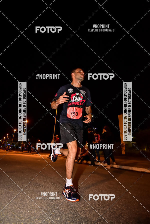 Buy your photos of the event1 Corrida Noturna Super 17 - Etapa Mogi das Cruzes on Fotop