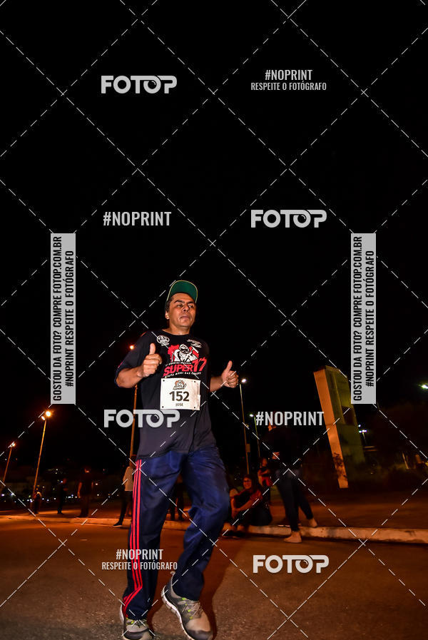 Buy your photos of the event1 Corrida Noturna Super 17 - Etapa Mogi das Cruzes on Fotop