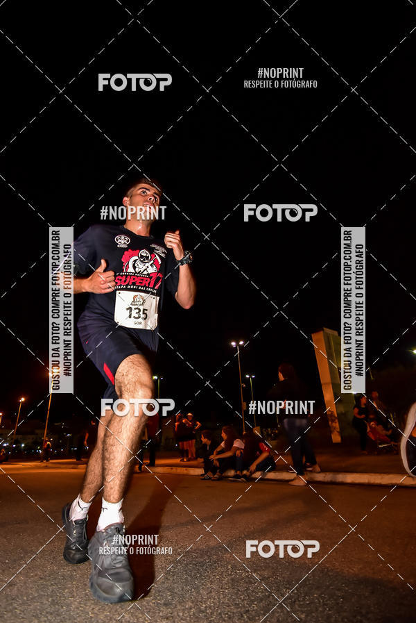 Buy your photos of the event1 Corrida Noturna Super 17 - Etapa Mogi das Cruzes on Fotop