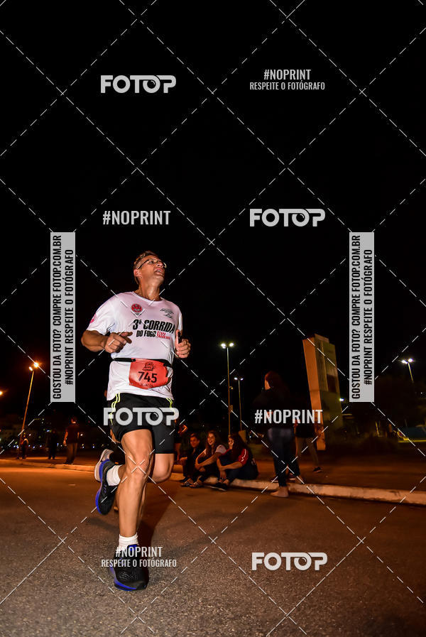 Buy your photos of the event1 Corrida Noturna Super 17 - Etapa Mogi das Cruzes on Fotop