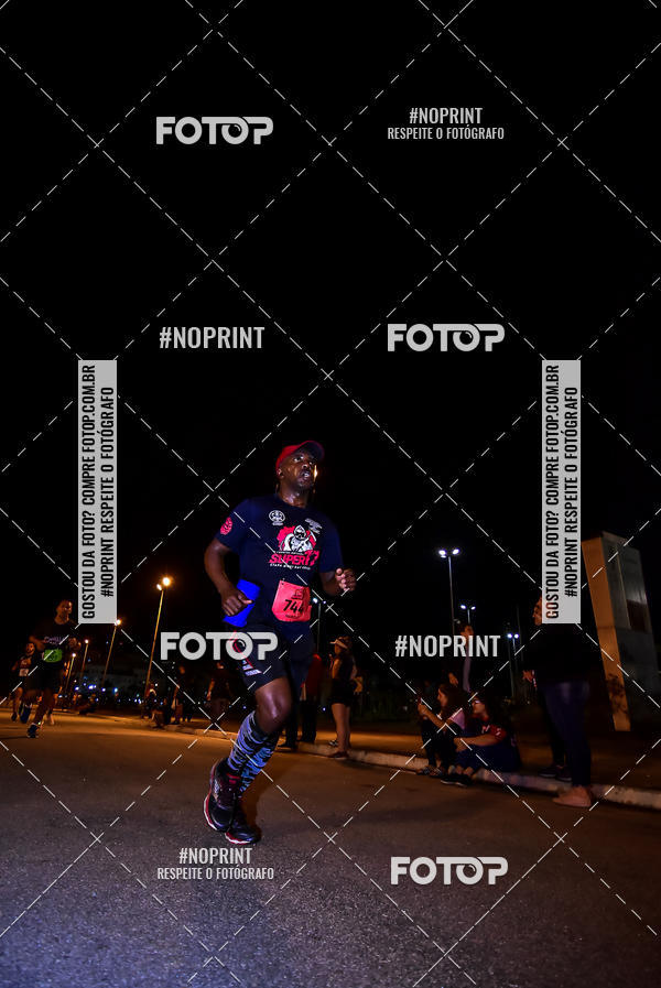 Buy your photos of the event1 Corrida Noturna Super 17 - Etapa Mogi das Cruzes on Fotop