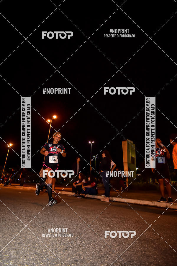 Buy your photos of the event1 Corrida Noturna Super 17 - Etapa Mogi das Cruzes on Fotop