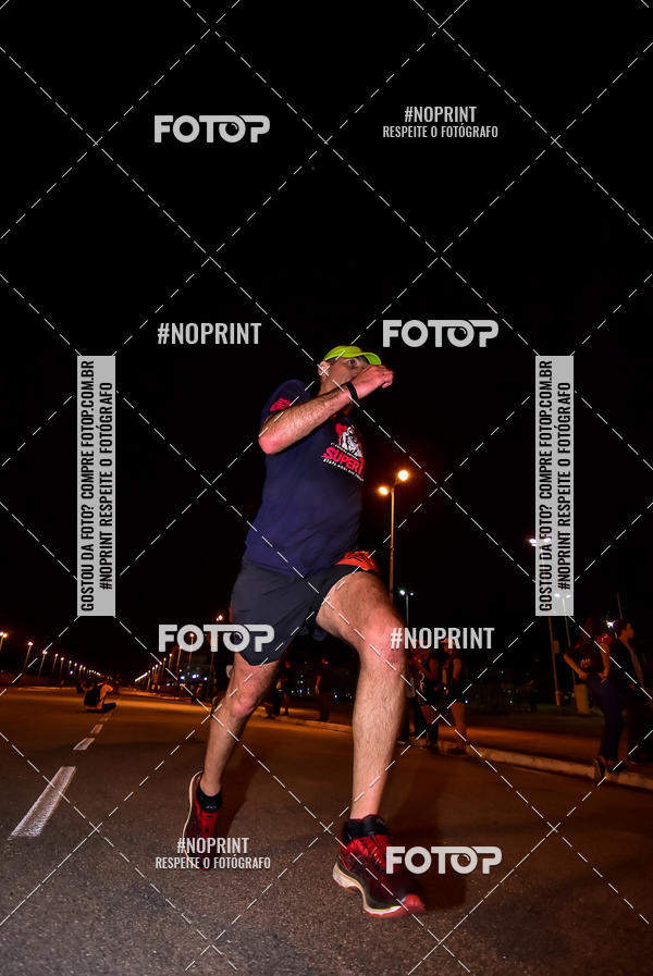 Buy your photos of the event1 Corrida Noturna Super 17 - Etapa Mogi das Cruzes on Fotop