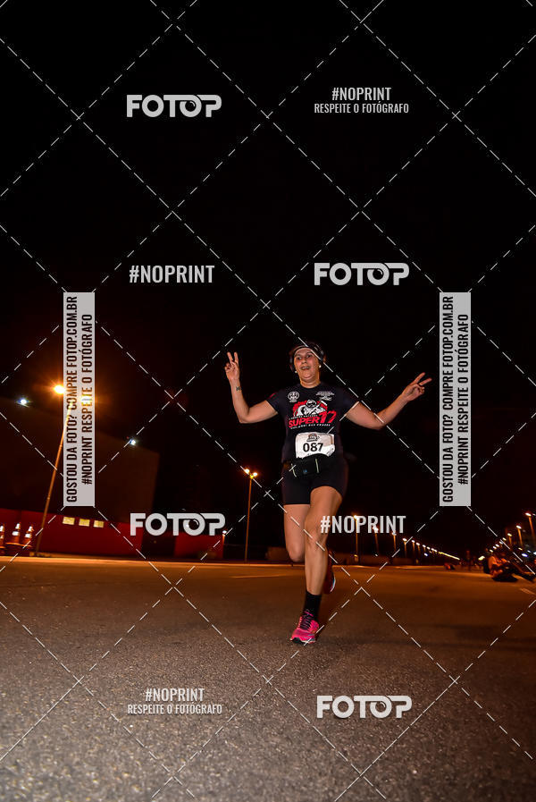 Buy your photos of the event1 Corrida Noturna Super 17 - Etapa Mogi das Cruzes on Fotop