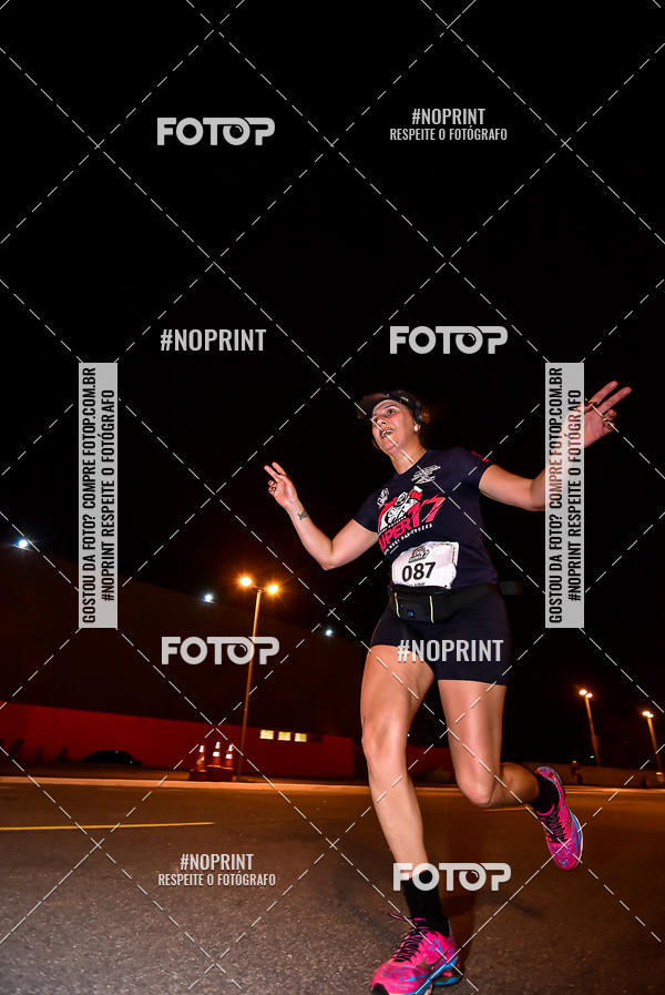 Buy your photos of the event1 Corrida Noturna Super 17 - Etapa Mogi das Cruzes on Fotop