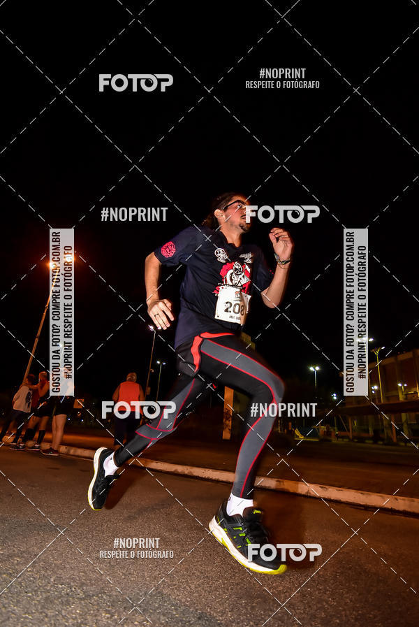 Buy your photos of the event1 Corrida Noturna Super 17 - Etapa Mogi das Cruzes on Fotop
